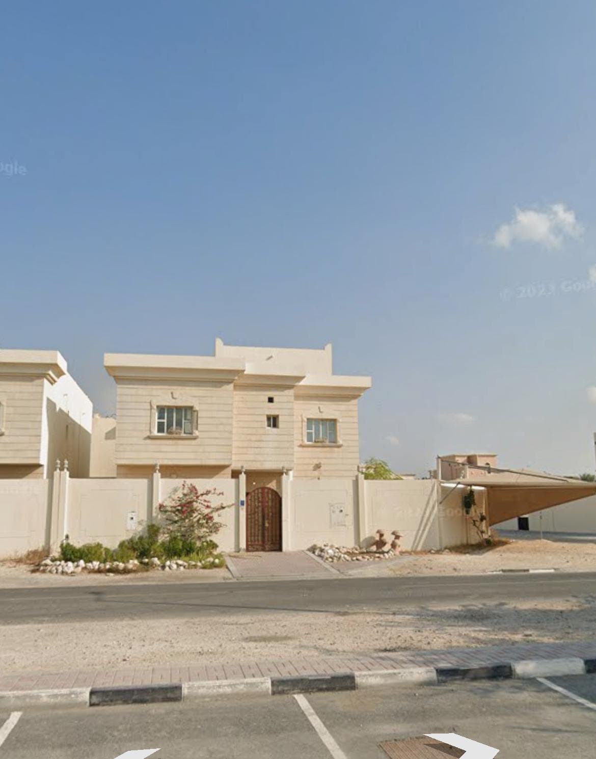 فيلا سكنية 6 غرف نوم للبيع