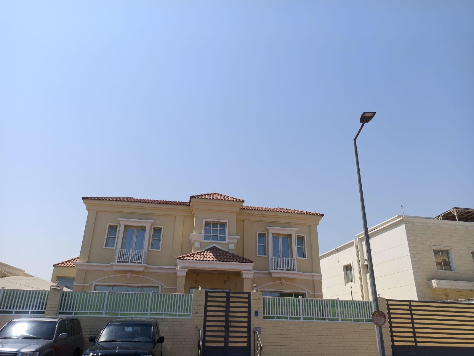 فيلا سكنية 6 غرف نوم للبيع في نعيجة