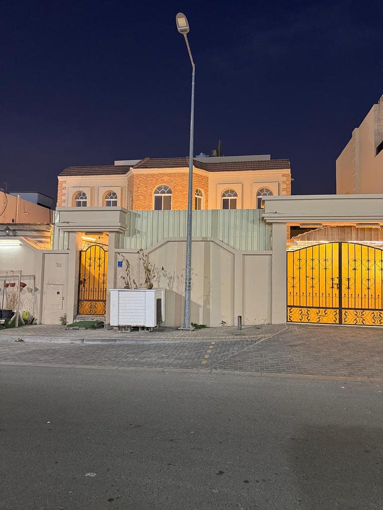 فيلا سكنية 7 غرف نوم للبيع في الخريطيات