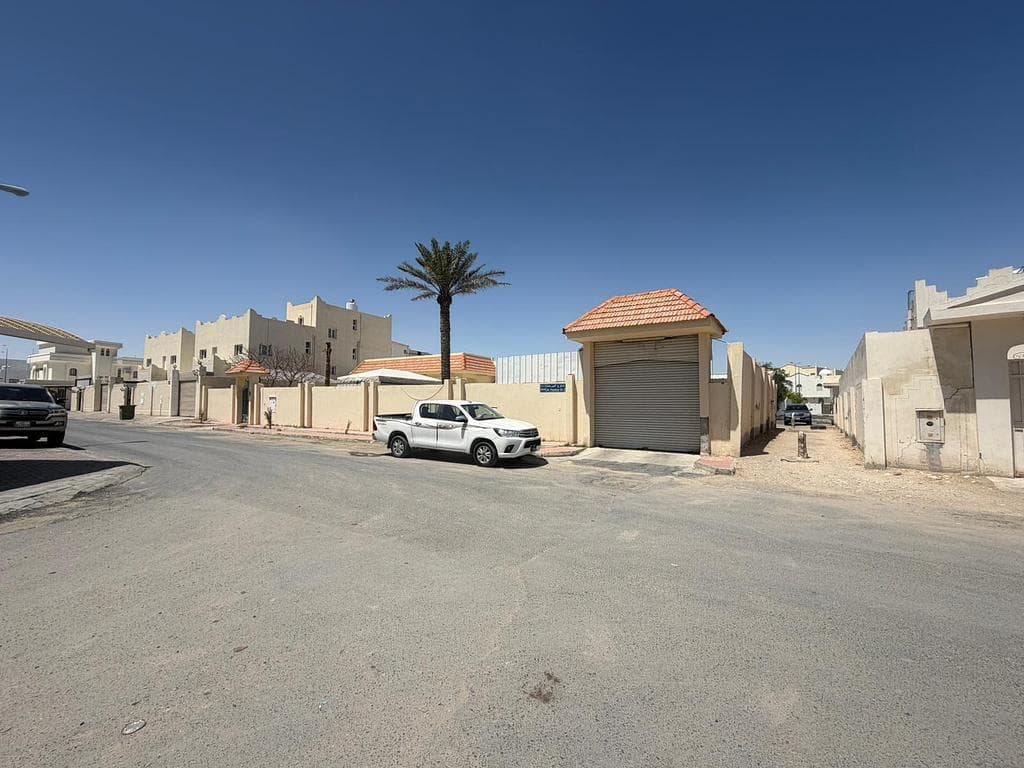 8 Bedroom Residential Villa for Sale in Muaither