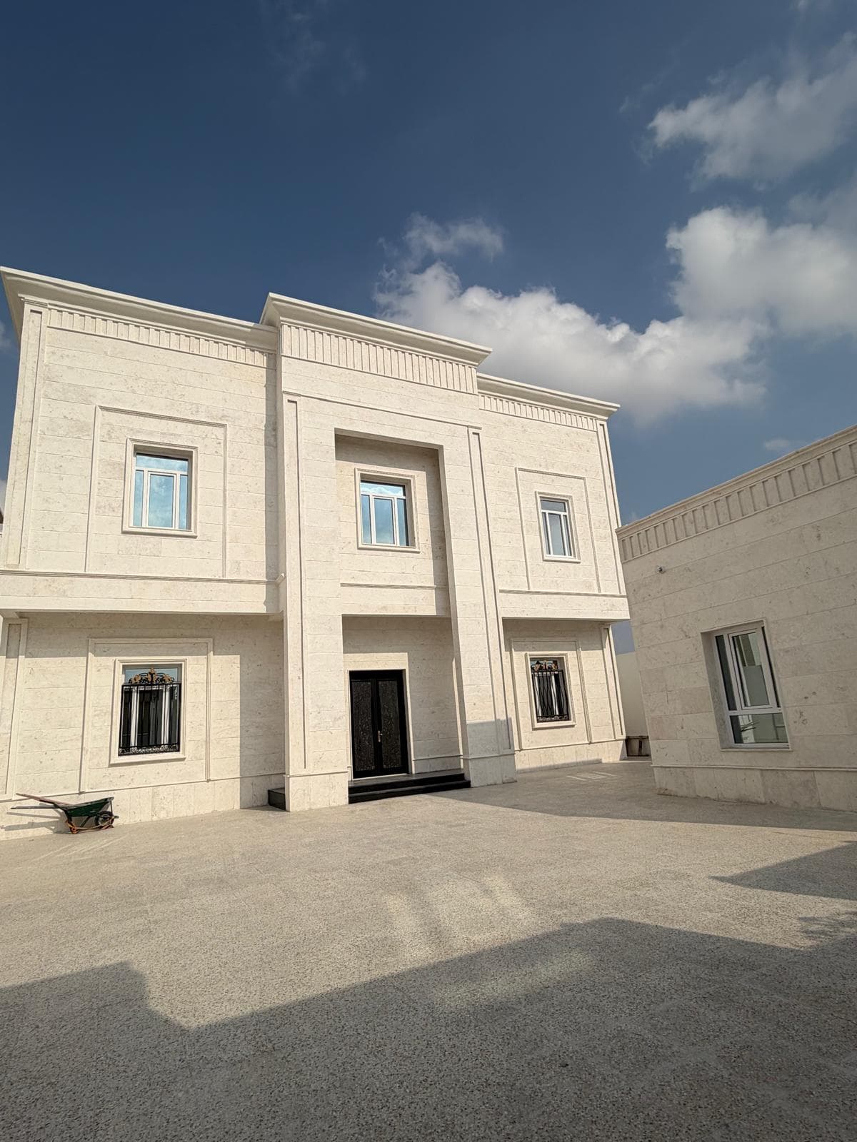 فيلا سكنية 7 غرف نوم للبيع في الوكير