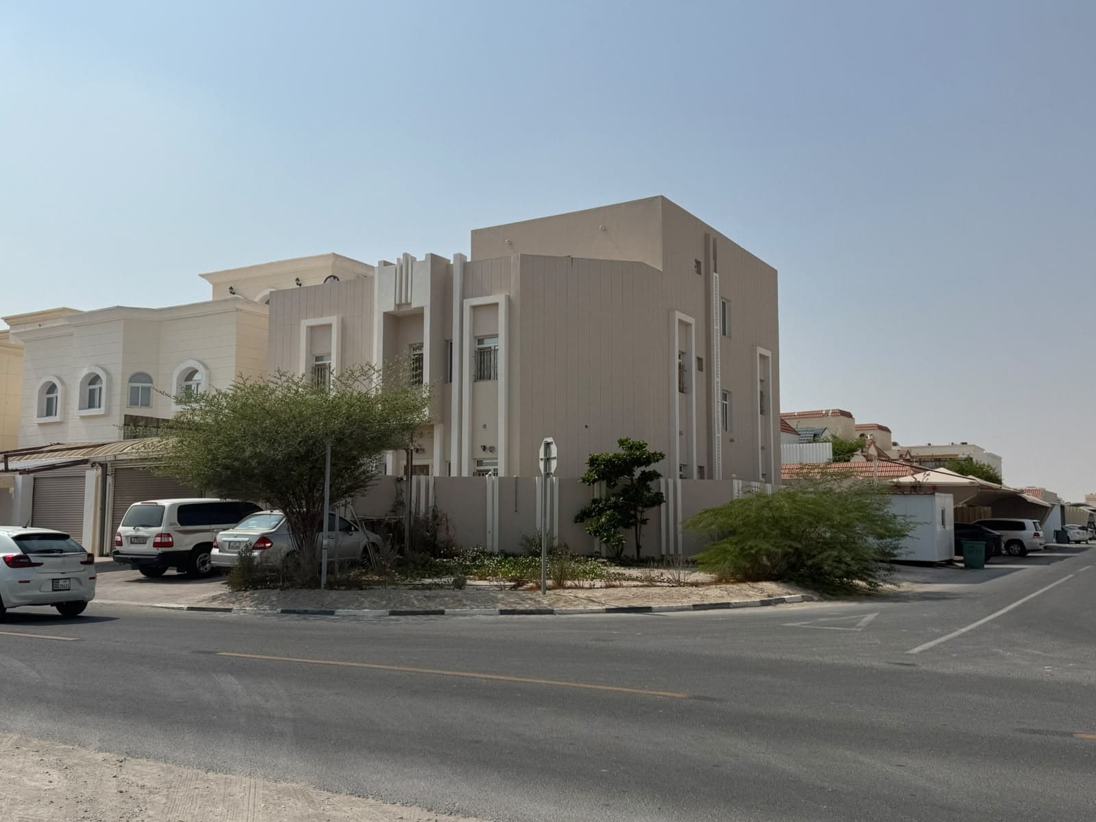 فيلا سكنية 6 غرف نوم للبيع