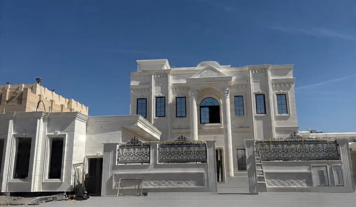 فيلا سكنية 8 غرف نوم للبيع في عنيزة (الخليج الغربي)