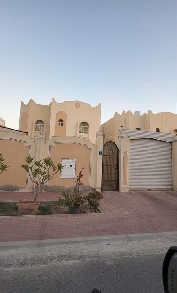 8 Bedroom Residential Villa for Sale in Al Khor