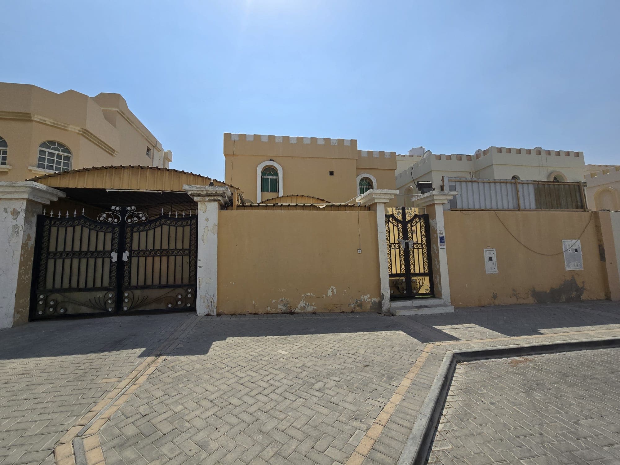 فيلا سكنية 6 غرف نوم للبيع