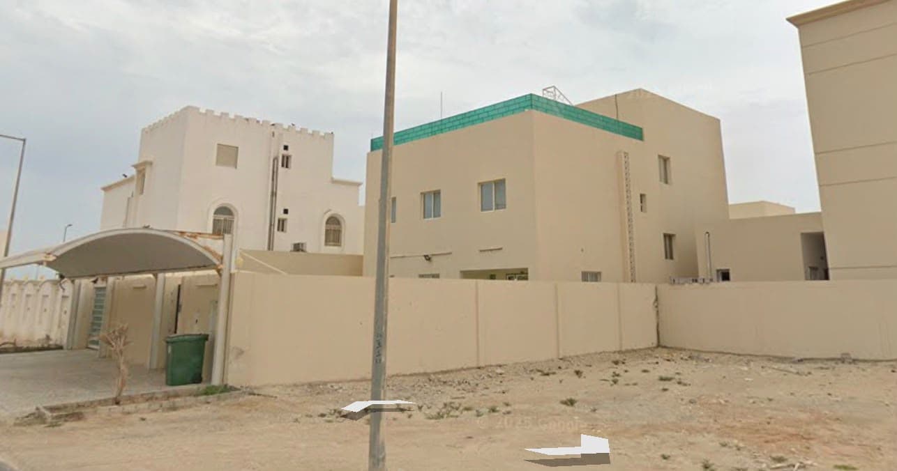 فيلا سكنية 6 غرف نوم للبيع