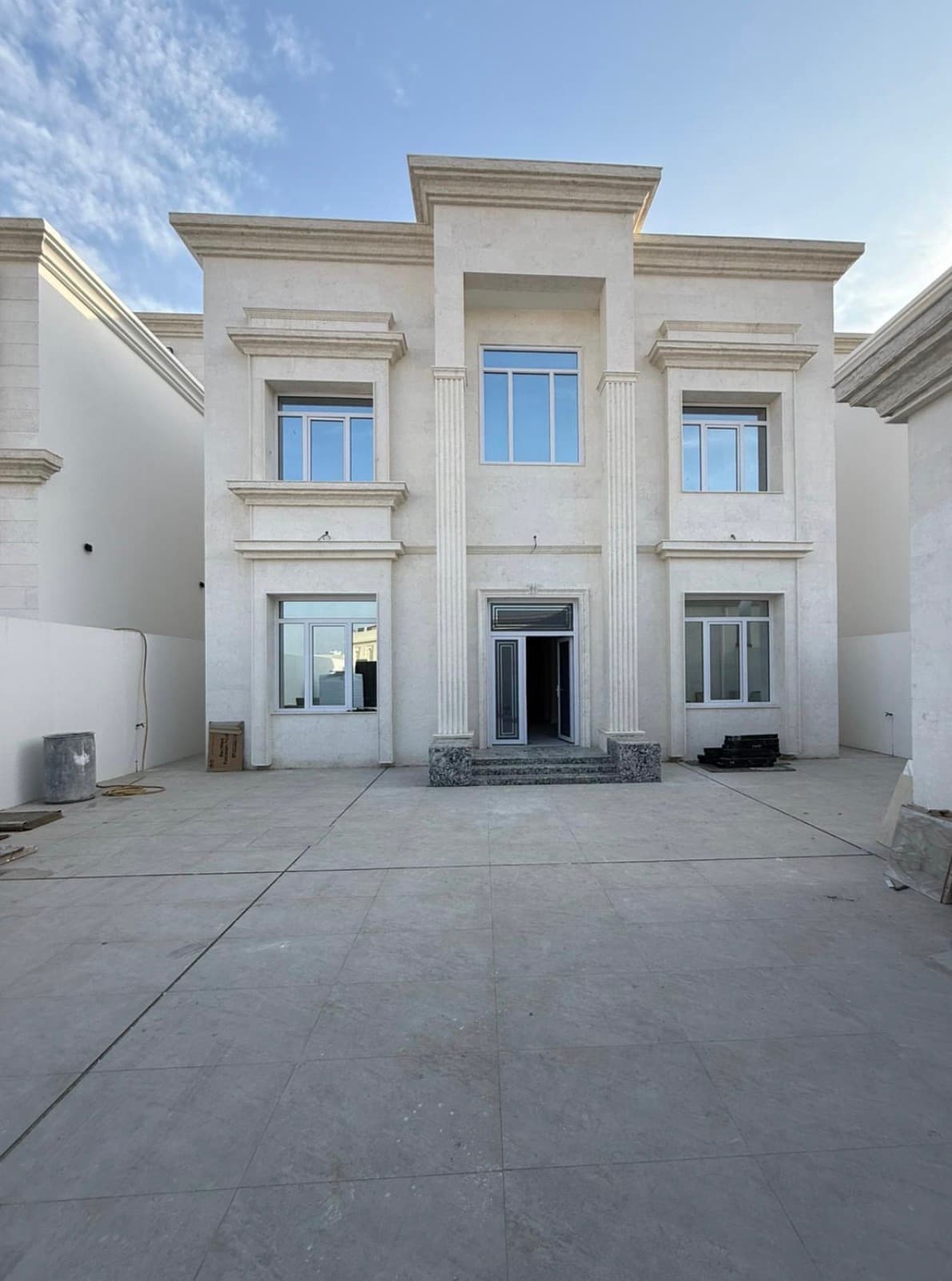 7 Bedroom Residential Villa for Sale in Izghawa