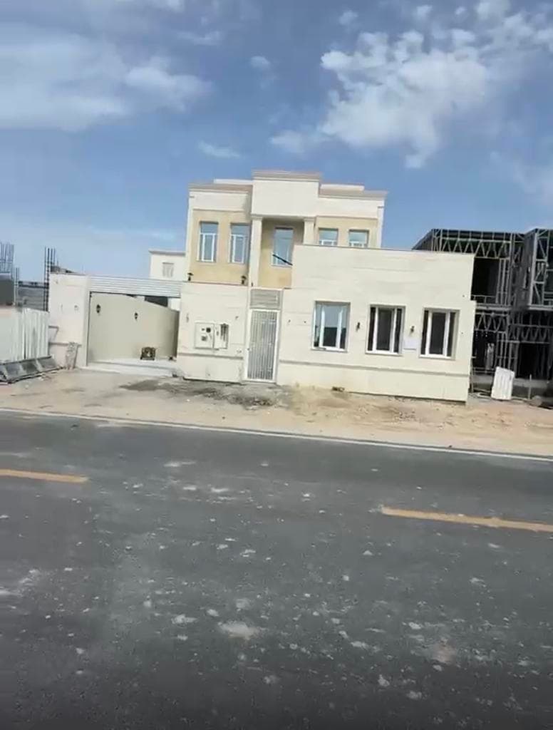 فيلا سكنية 7 غرف نوم للبيع في جريان جنيحات 