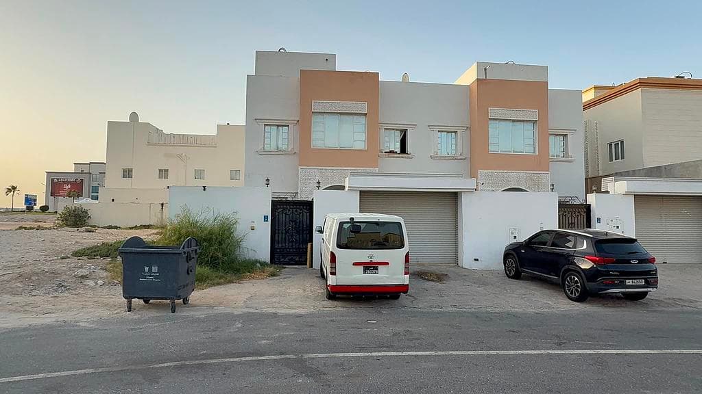 8 Bedroom Residential Villa for Sale in Al Wukair