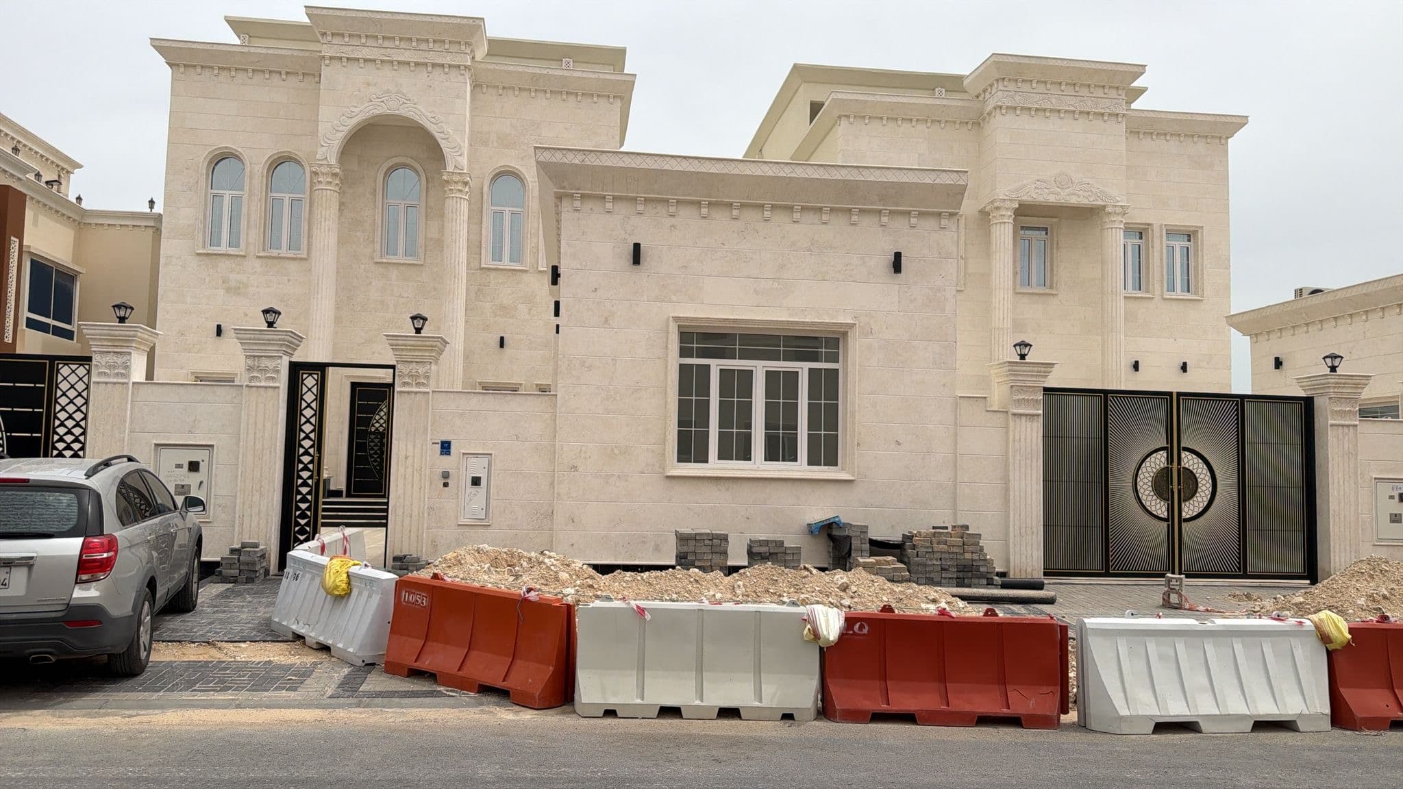 فيلا سكنية 8 غرف نوم للبيع في الخيسة 