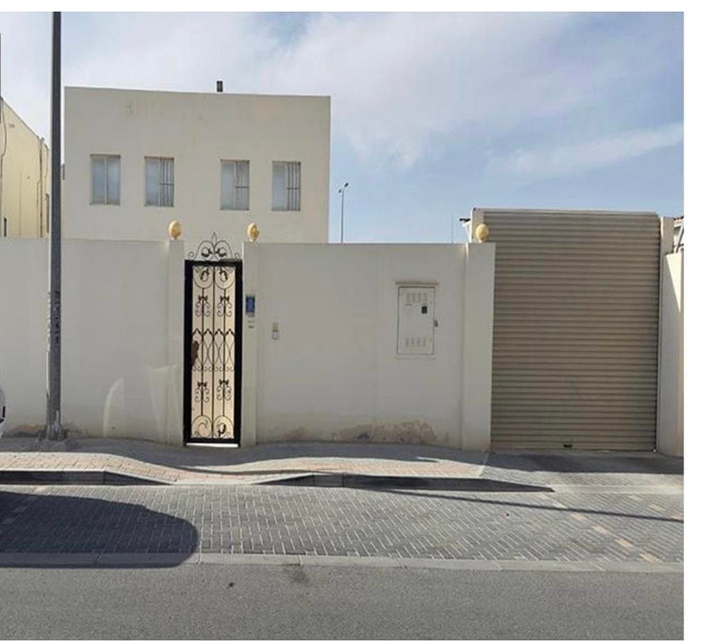 فيلا سكنية 6 غرف نوم للبيع في ازغوى
