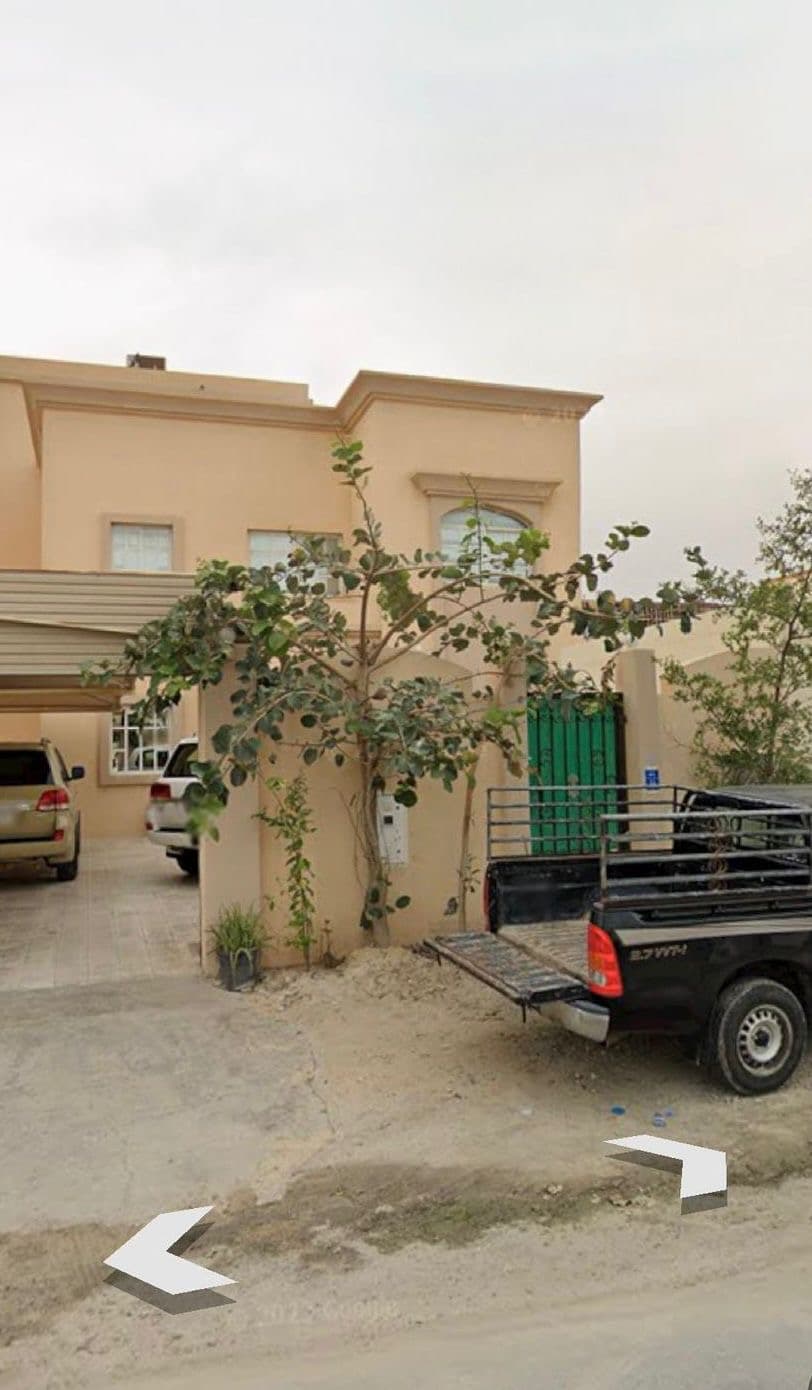 فيلا سكنية 6 غرف نوم للبيع في الرويس