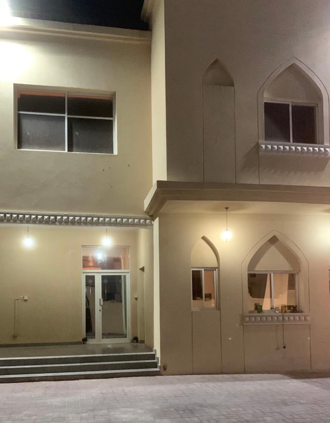 فيلا سكنية 6 غرف نوم للبيع في الدفنة (الخليج الغربي)