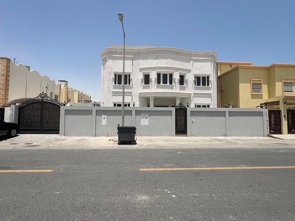 7 Bedroom Residential Villa for Sale in Al Wakra