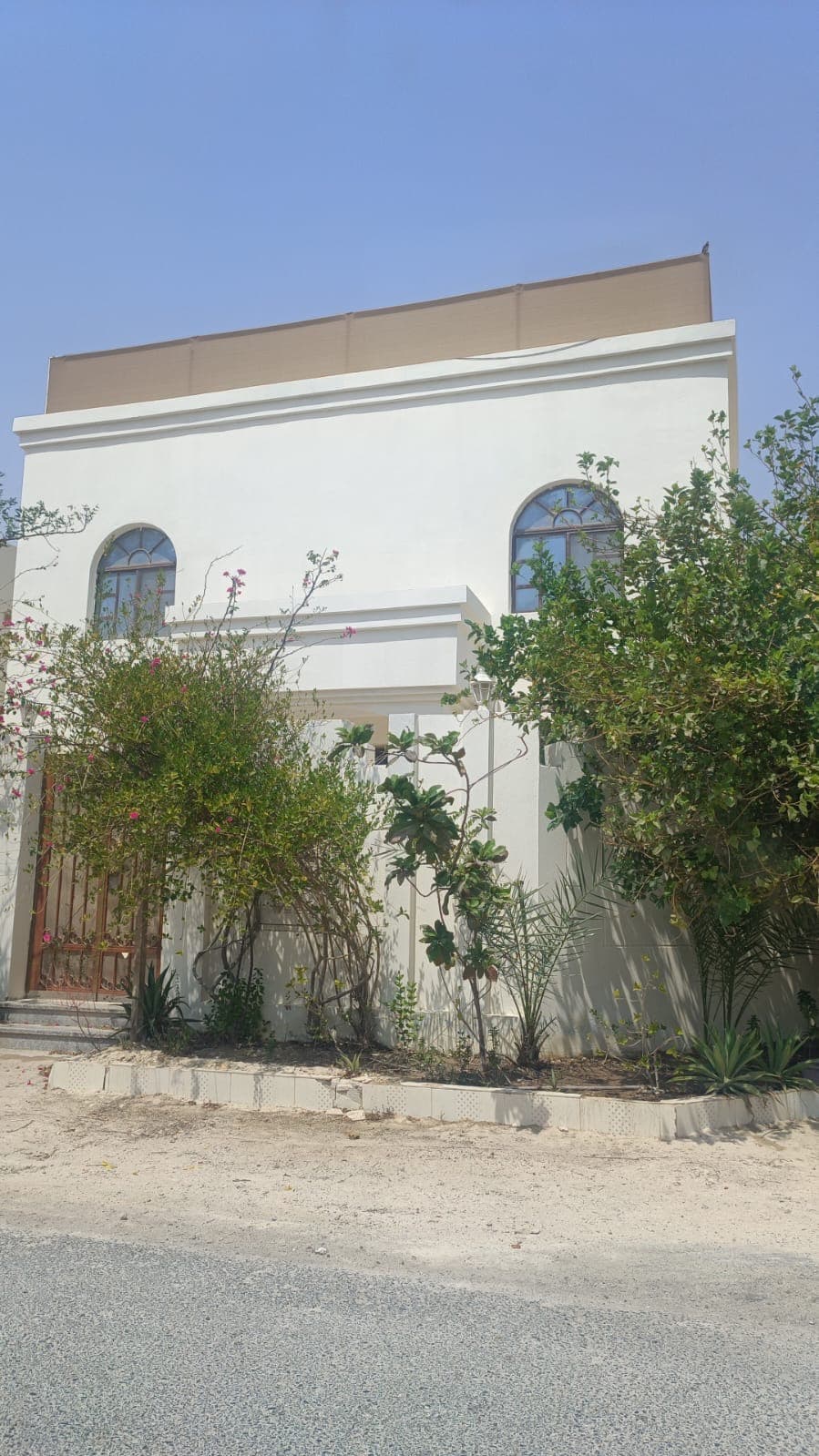5 Bedroom Residential Villa for Sale in Umm Qarn