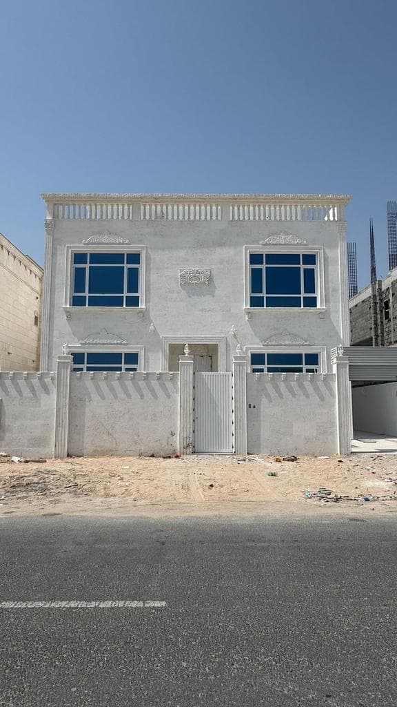 فيلا سكنية 7 غرف نوم للبيع في الوكرة