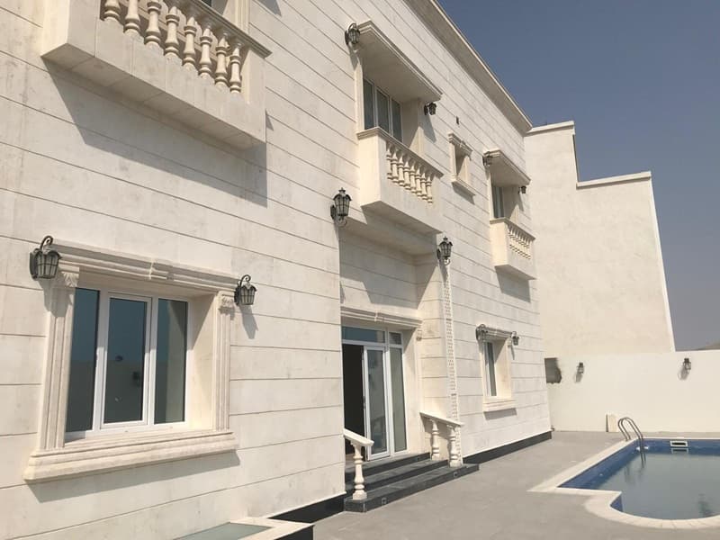 فيلا سكنية 7 غرف نوم للبيع في الخرايج (لوسيل)