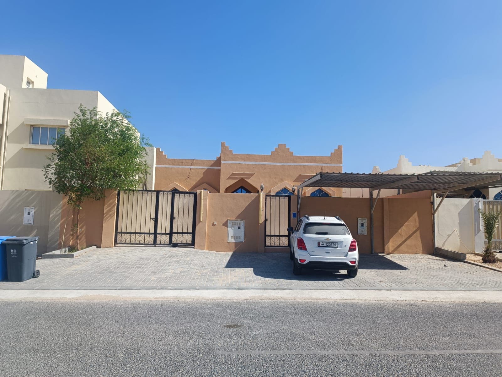 فيلا سكنية 3 غرف نوم للبيع في الجريان 