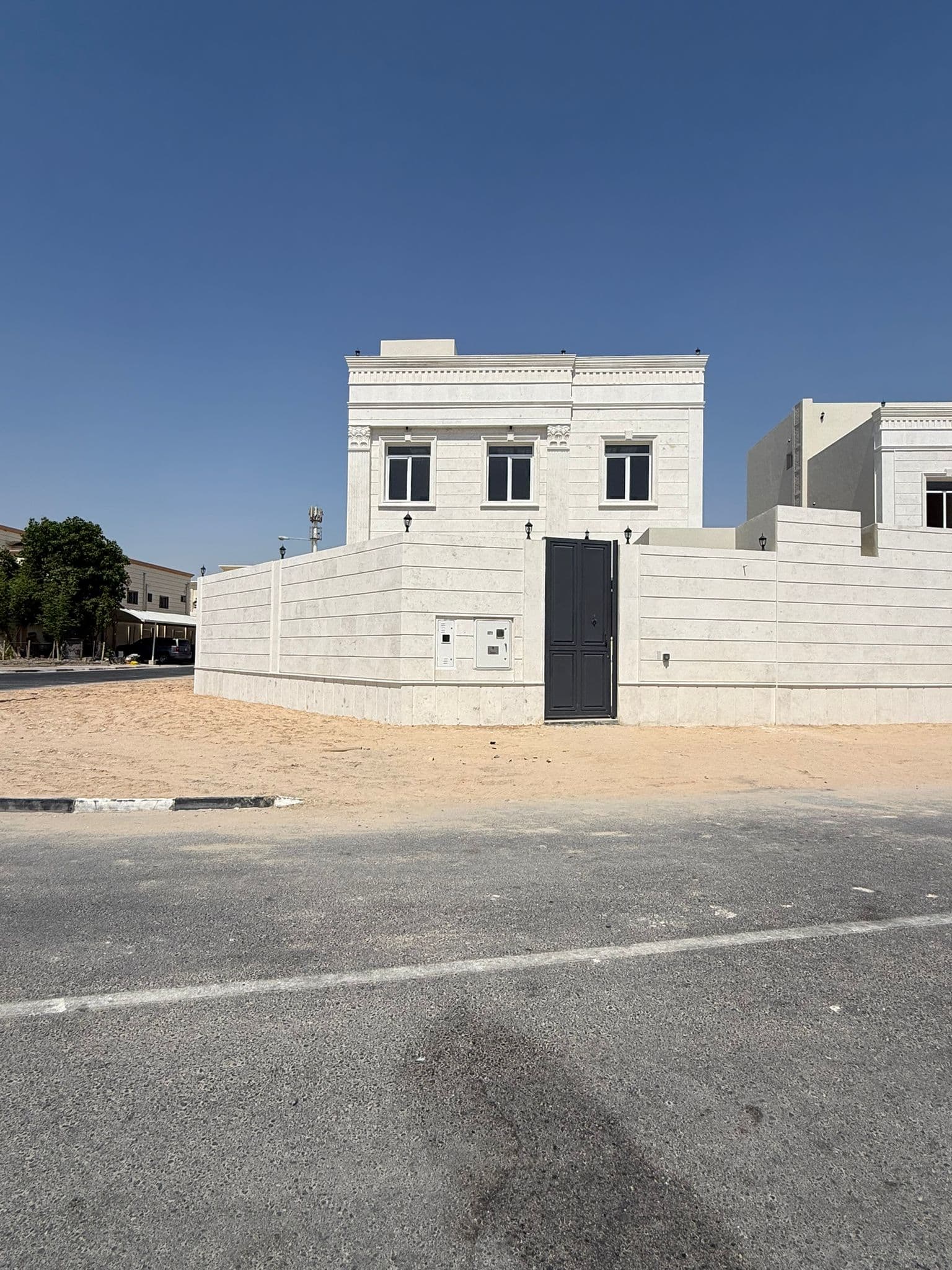 فيلا سكنية 7 غرف نوم للبيع في سميسمة 