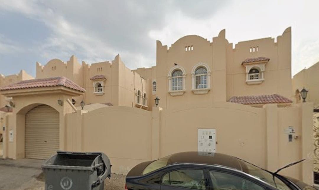 فيلا سكنية 5 غرف نوم للبيع في نعيجة