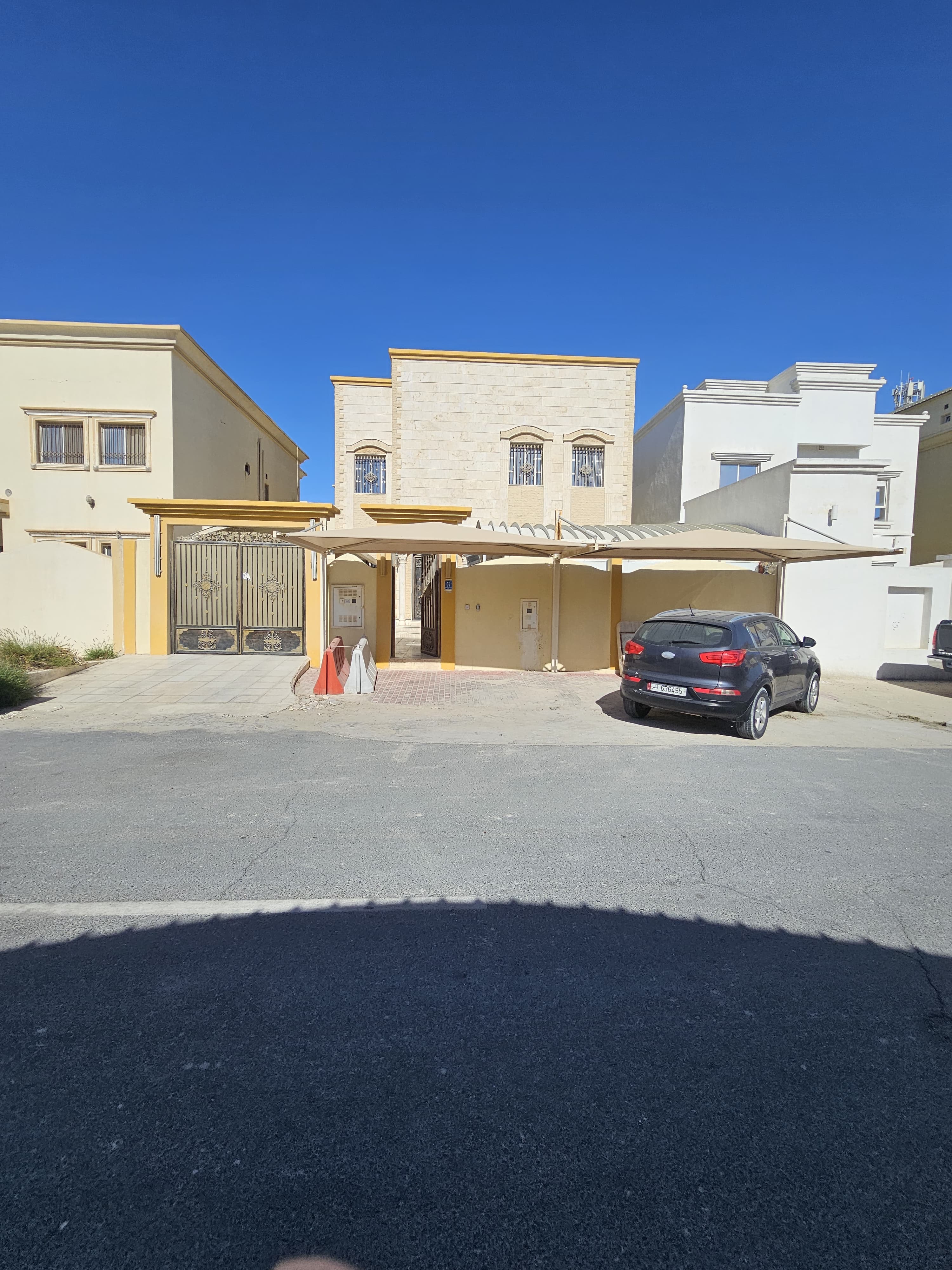 فيلا سكنية 6 غرف نوم للبيع في ام صلال محمد 