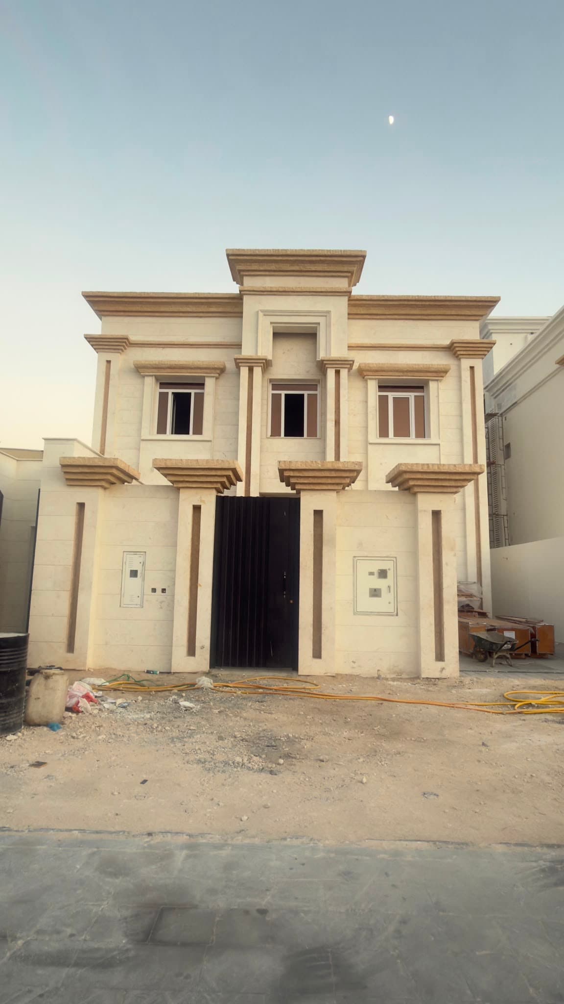 فيلا سكنية 8 غرف نوم للبيع في مدينة خليفة الجنوبية