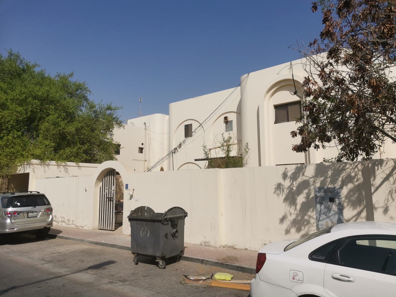 فيلا سكنية 8 غرف نوم للبيع في مدينة خليفة الشمالية