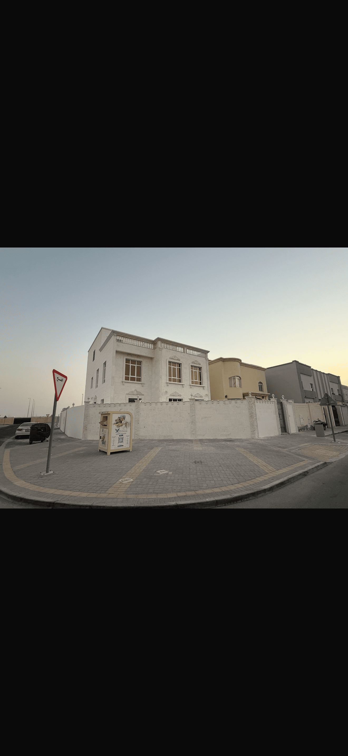 6 Bedroom Residential Villa for Sale