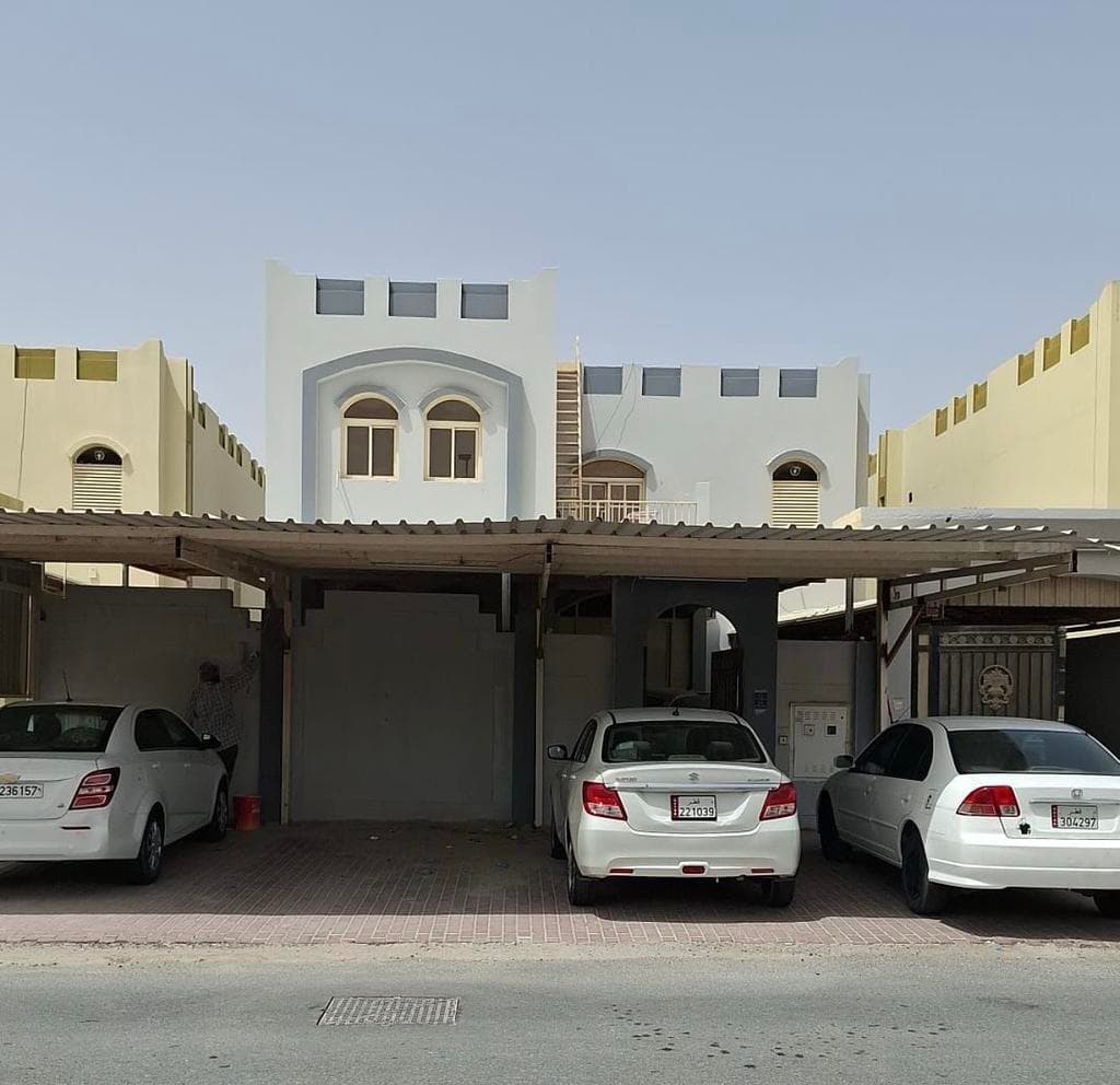 6 Bedroom Residential Villa for Sale in Gharrafat Al Rayyan