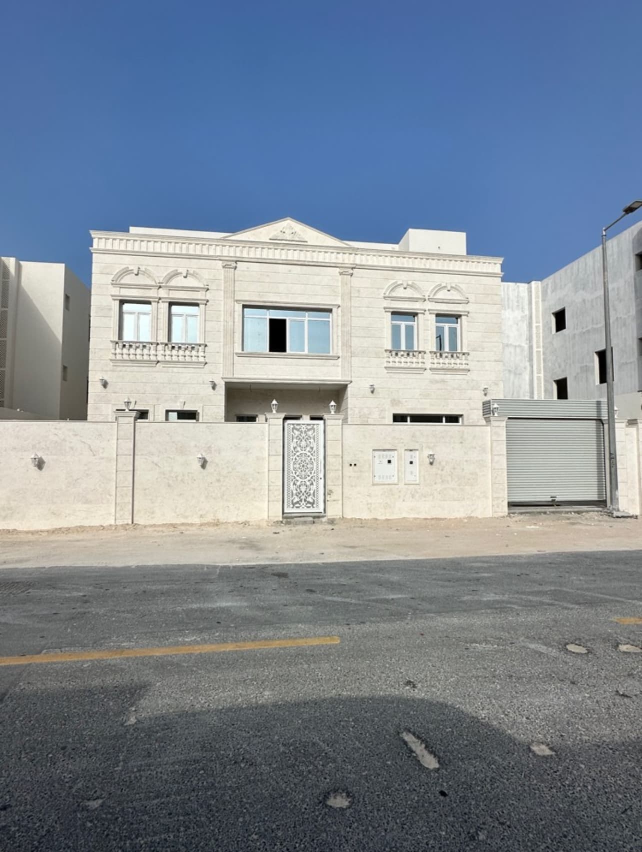 فيلا سكنية 6 غرف نوم للبيع في الوعب