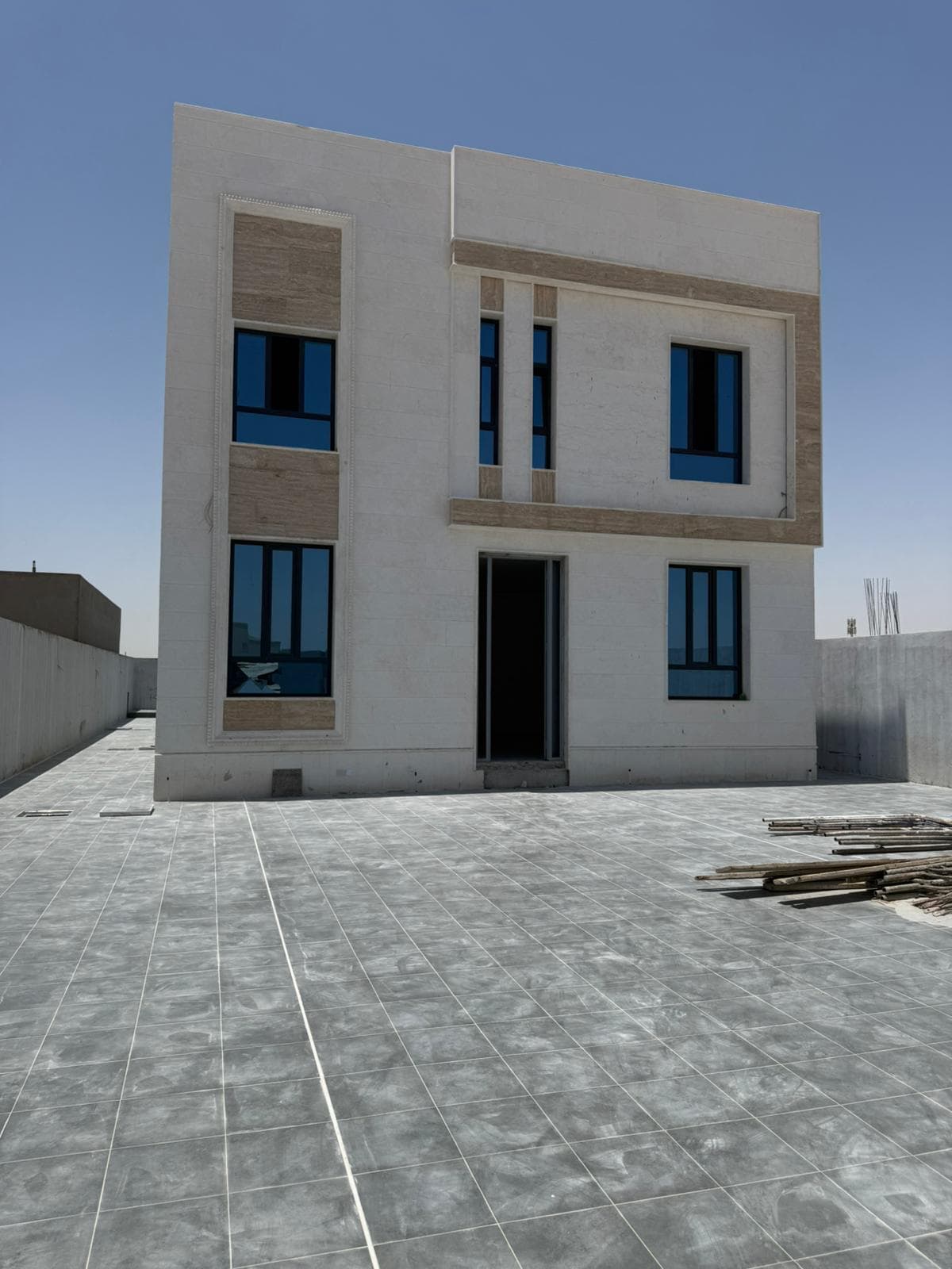 8 Bedroom Residential Villa for Sale in Umm Salal Ali