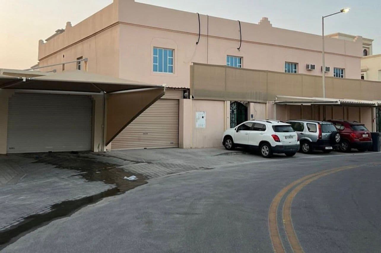 فيلا سكنية 7 غرف نوم للبيع في الخيسة 