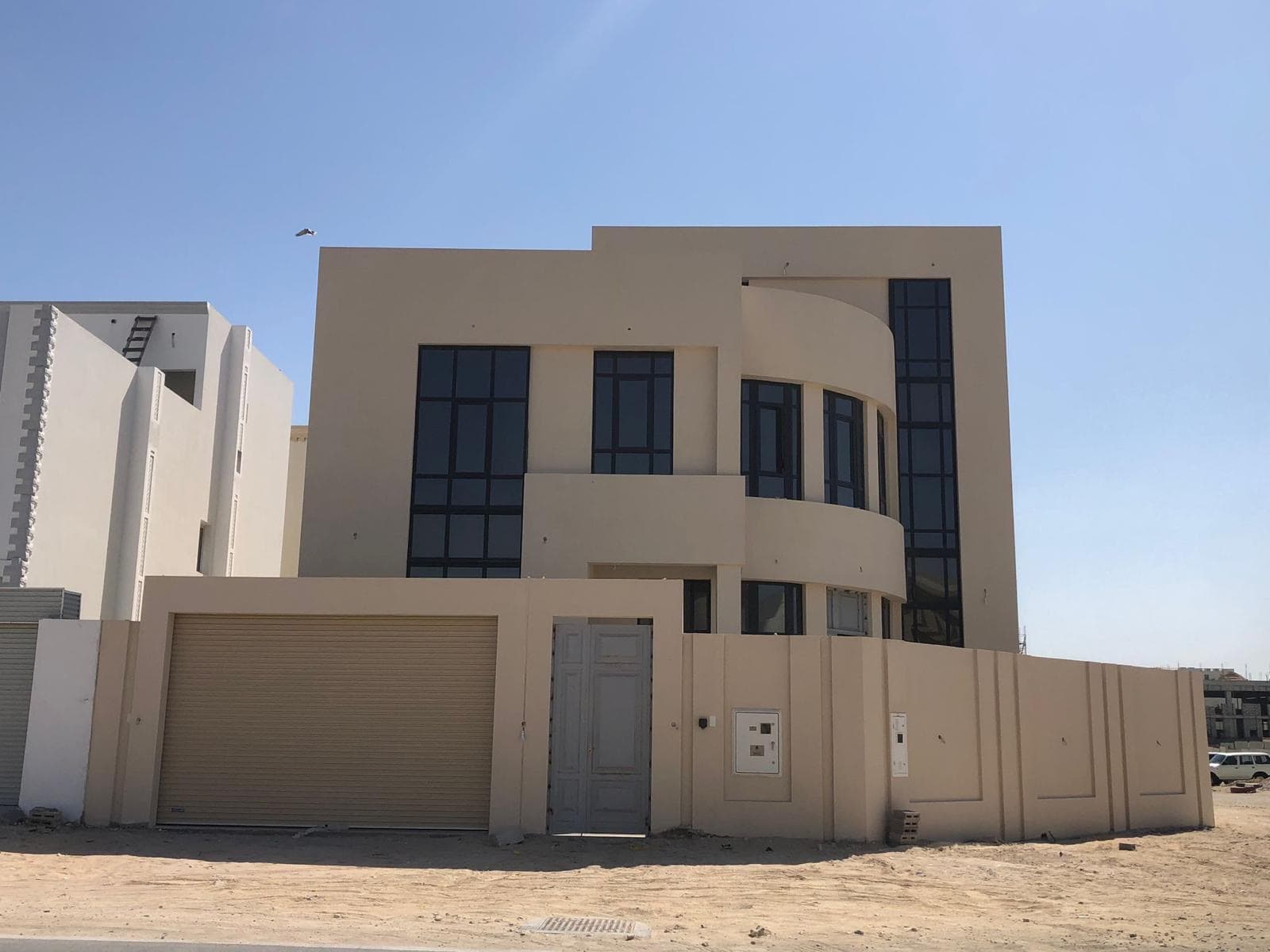 فيلا سكنية 8 غرف نوم للبيع في نعيجة