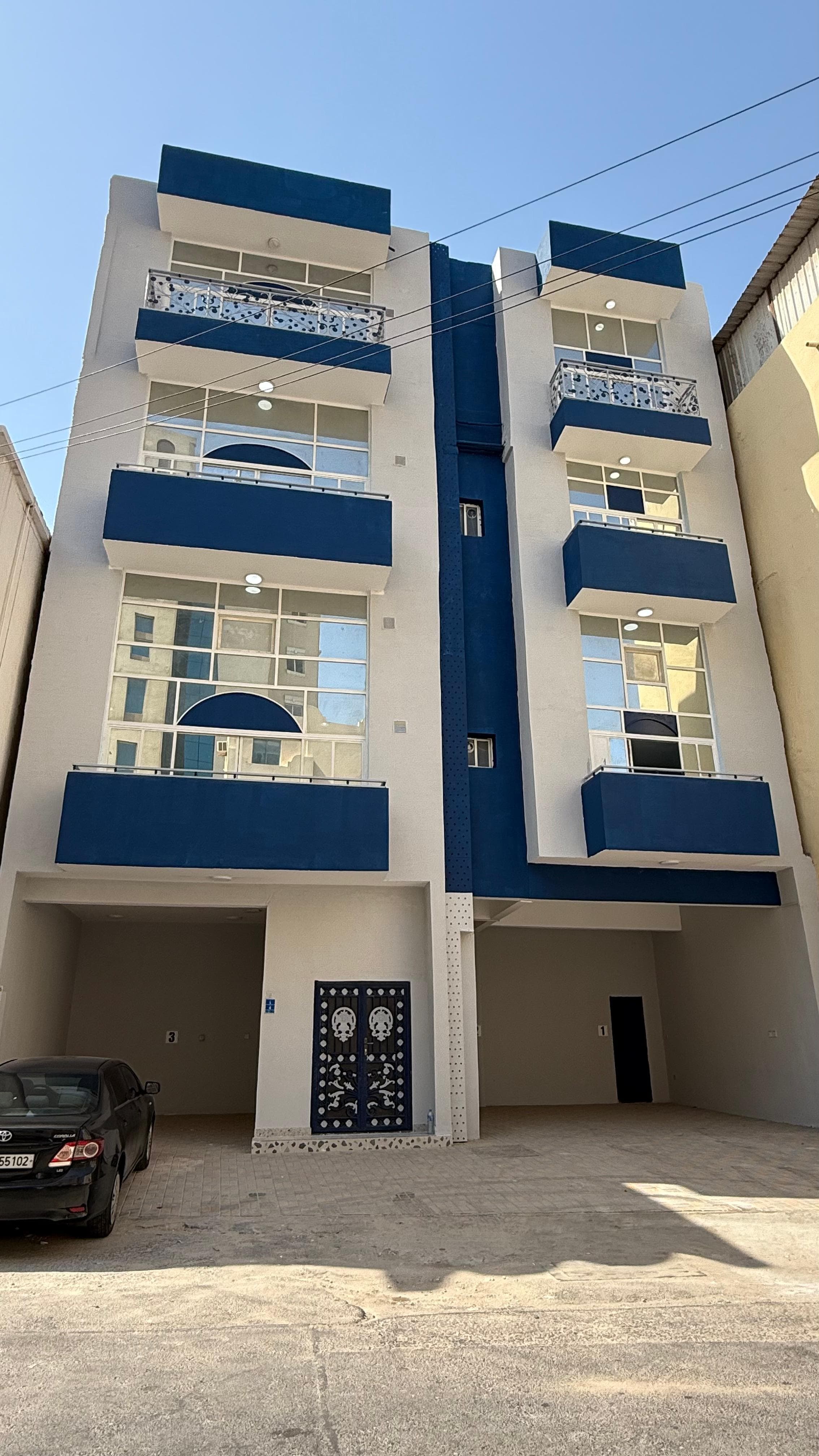 مبنى سكني للبيع