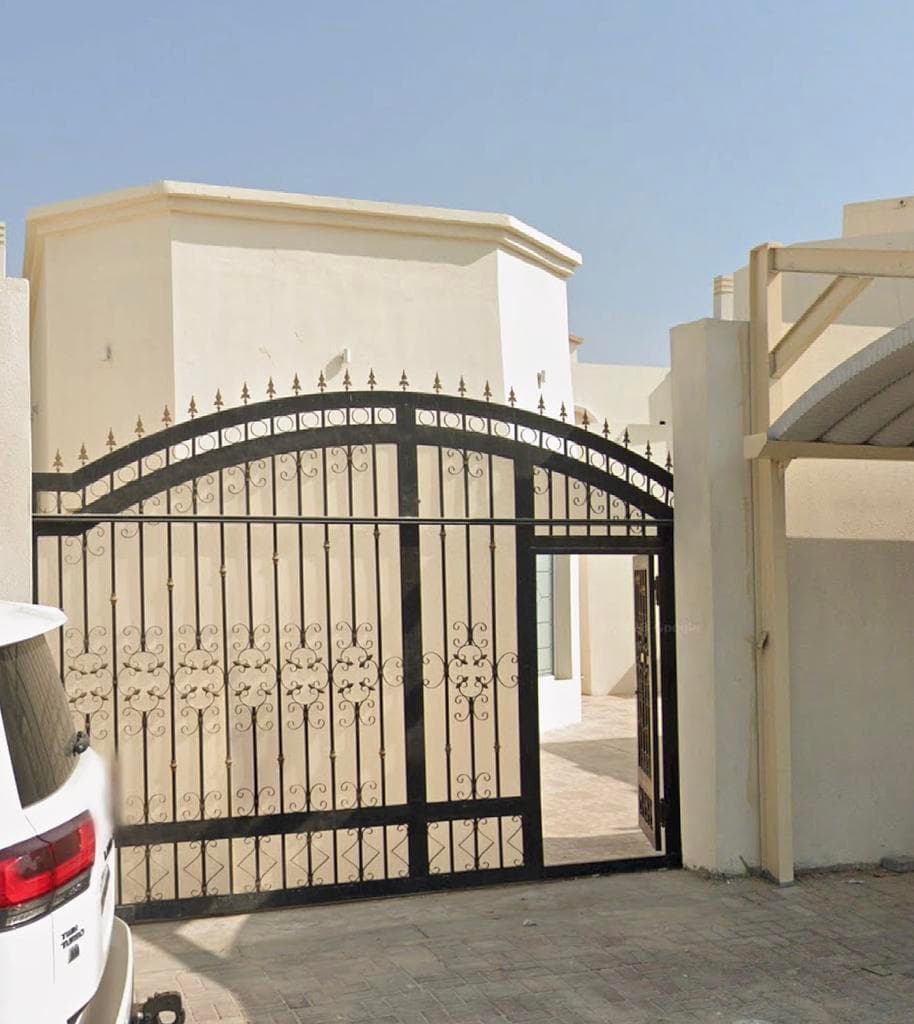 6 Bedroom Residential Villa for Sale in Al Aziziya