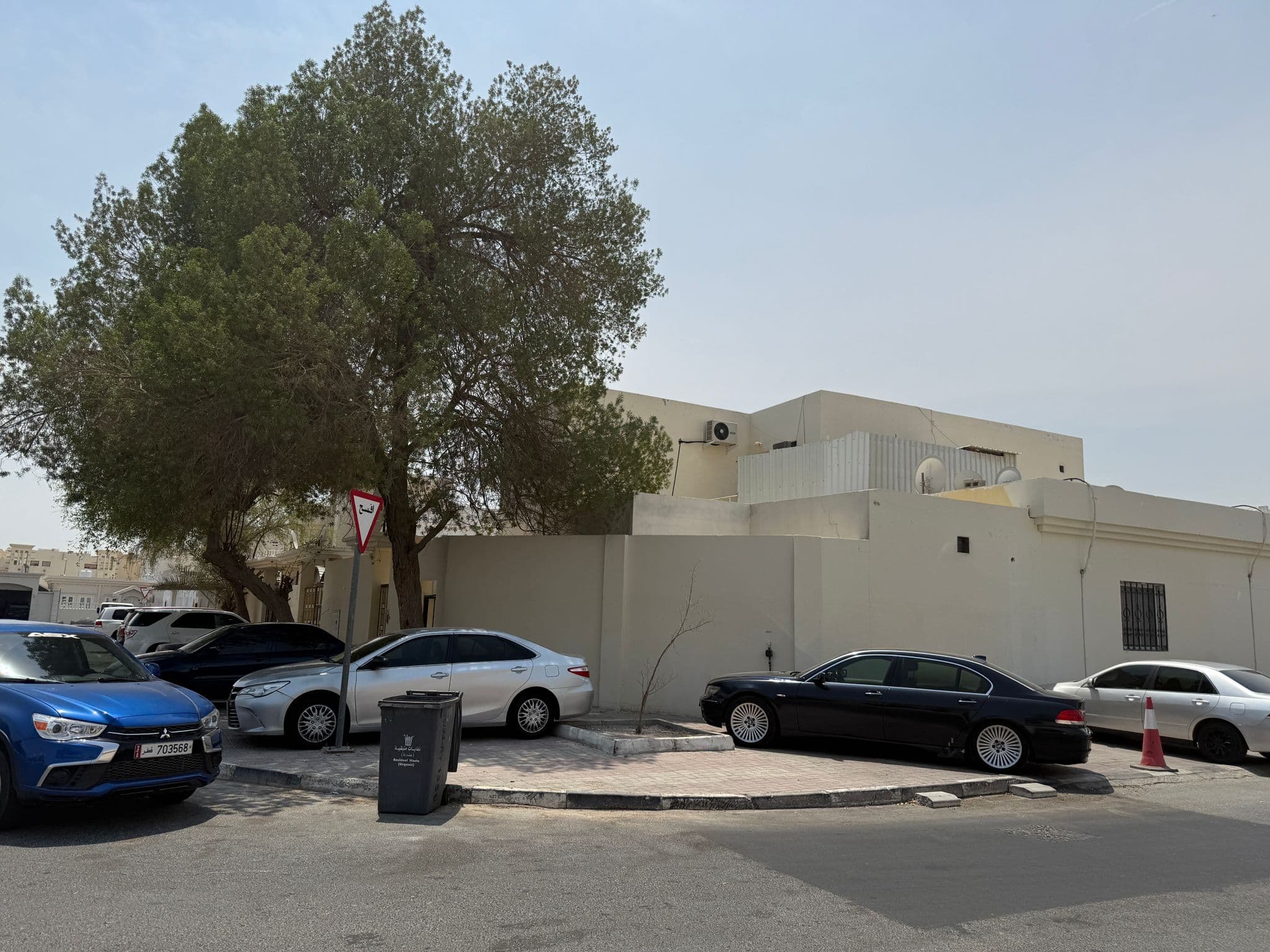 فيلا سكنية 6 غرف نوم للبيع في معيذر