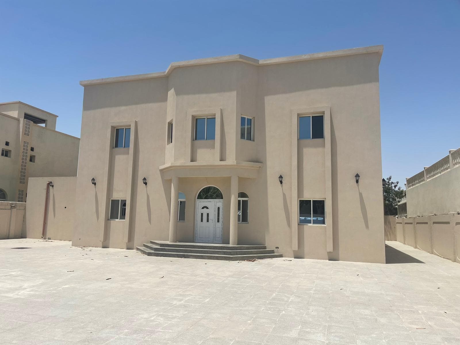 فيلا سكنية 8 غرف نوم للبيع في حزم المرخية (الخليج الغربي)