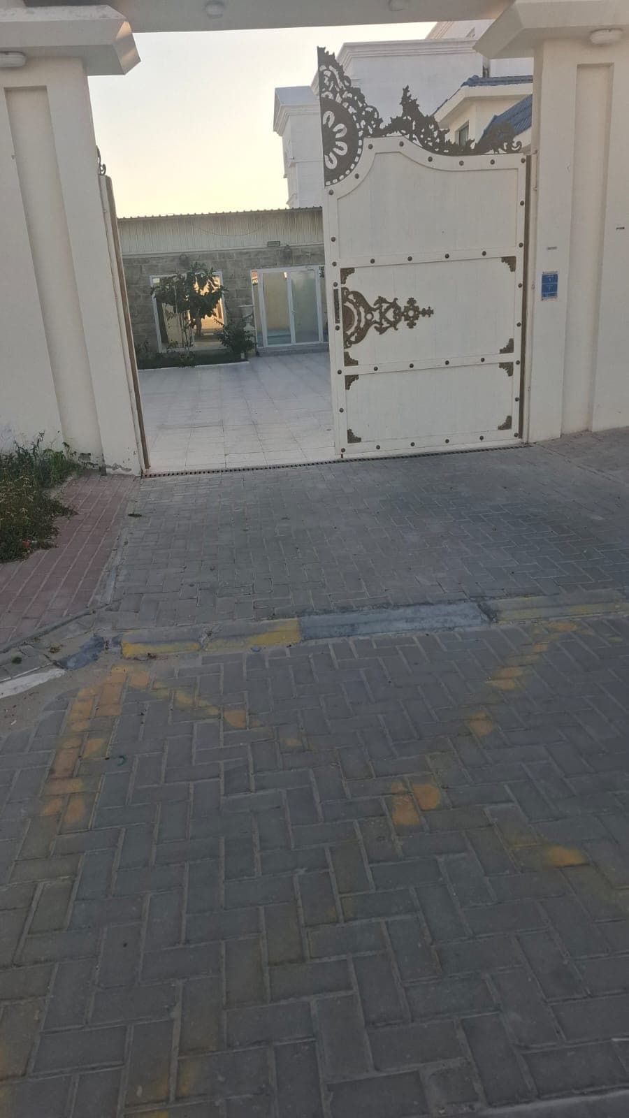 فيلا سكنية 4 غرف نوم للبيع
