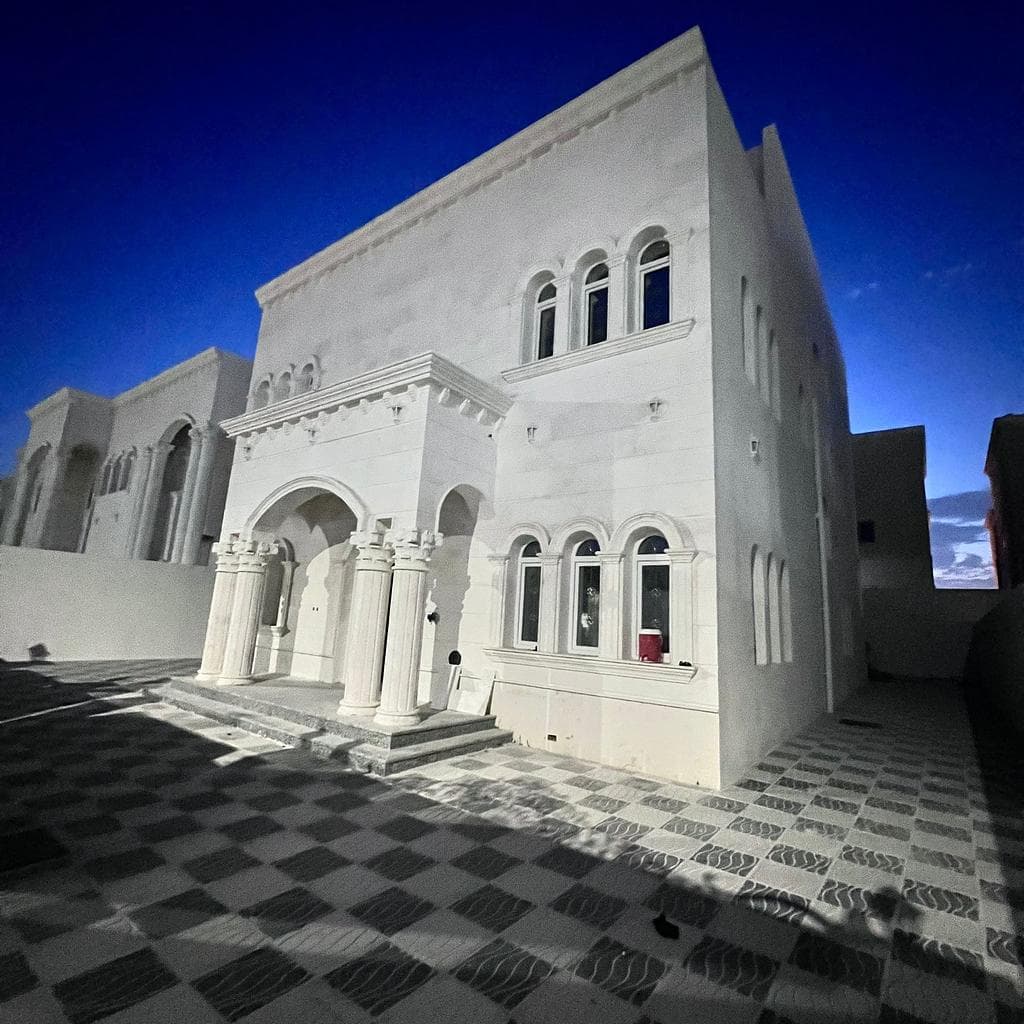 فيلا سكنية 6 غرف نوم للبيع في نعيجة