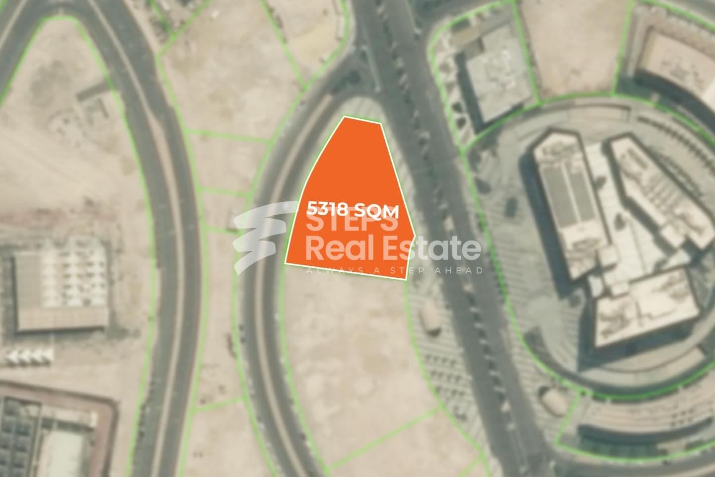 أرض تجارية للبيع في لوسيل