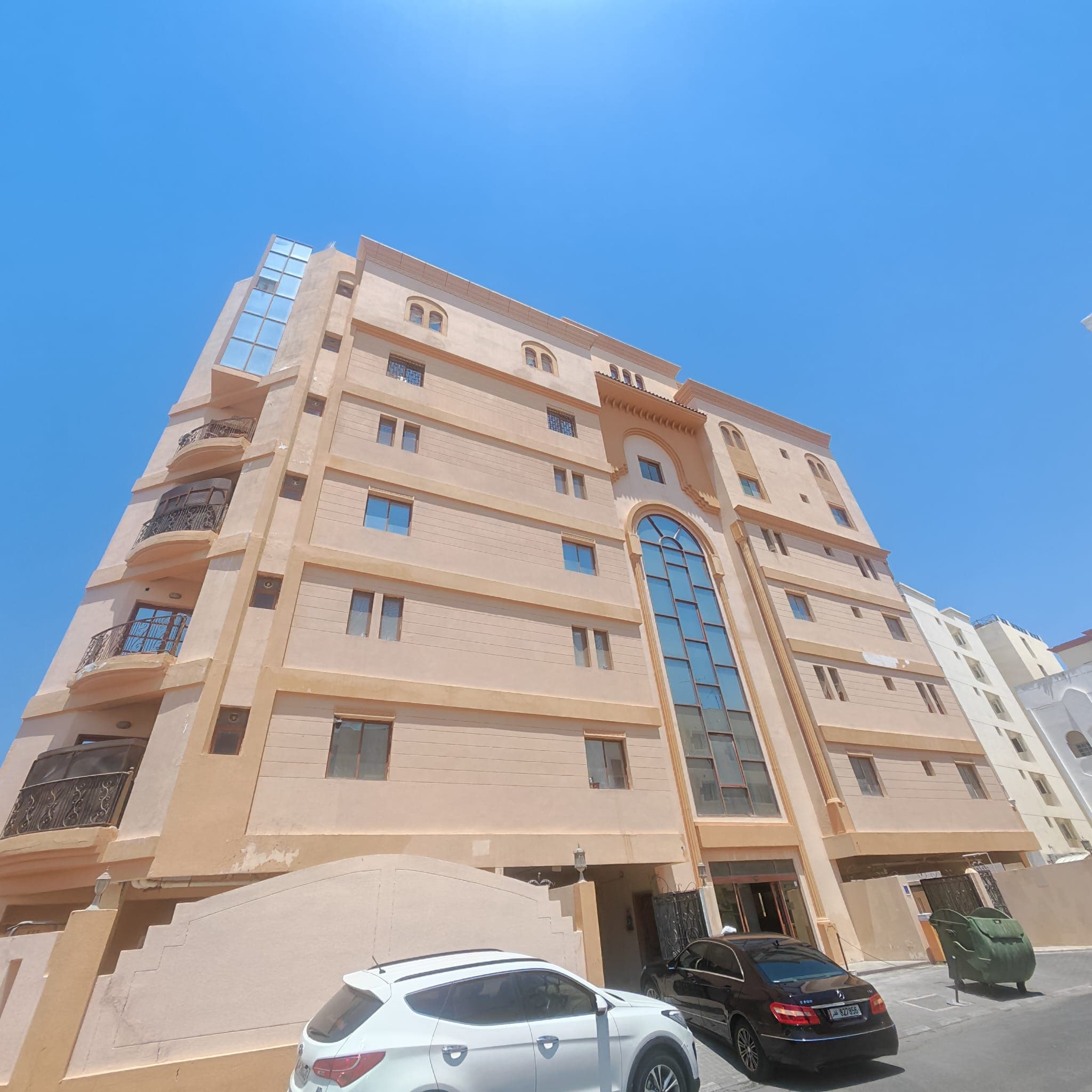 Residential Building for Sale in Umm Ghuwailina