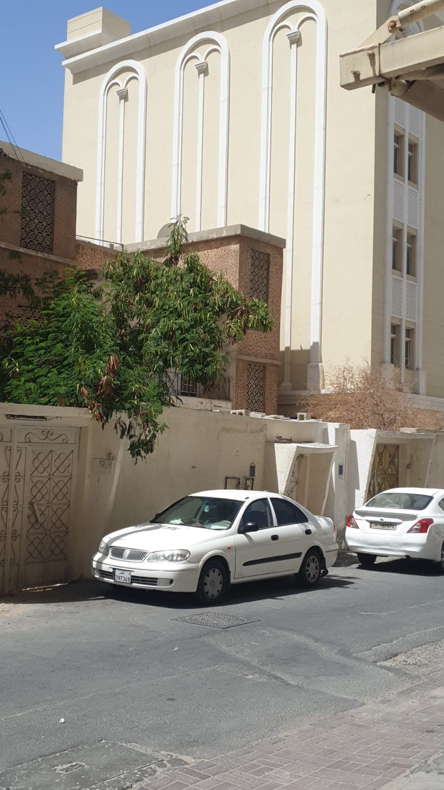 أرض سكنية للبيع في ام غويلينة