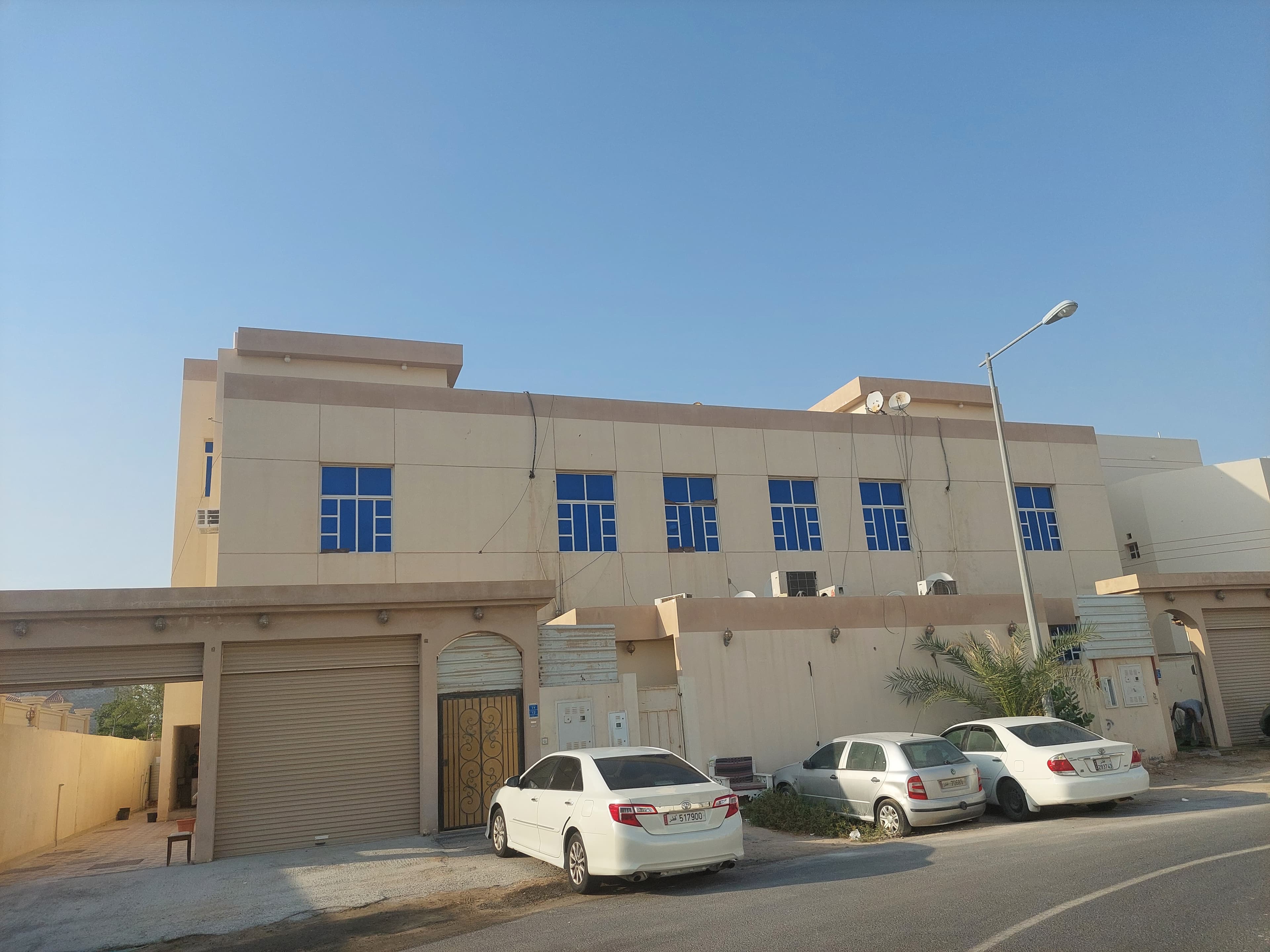 فيلا سكنية 8 غرف نوم للبيع في الصخامة