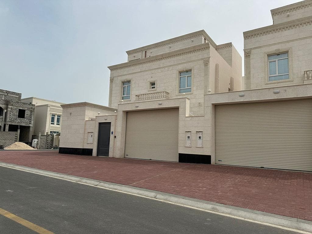 8 Bedroom Residential Villa for Sale in Umm Qarn