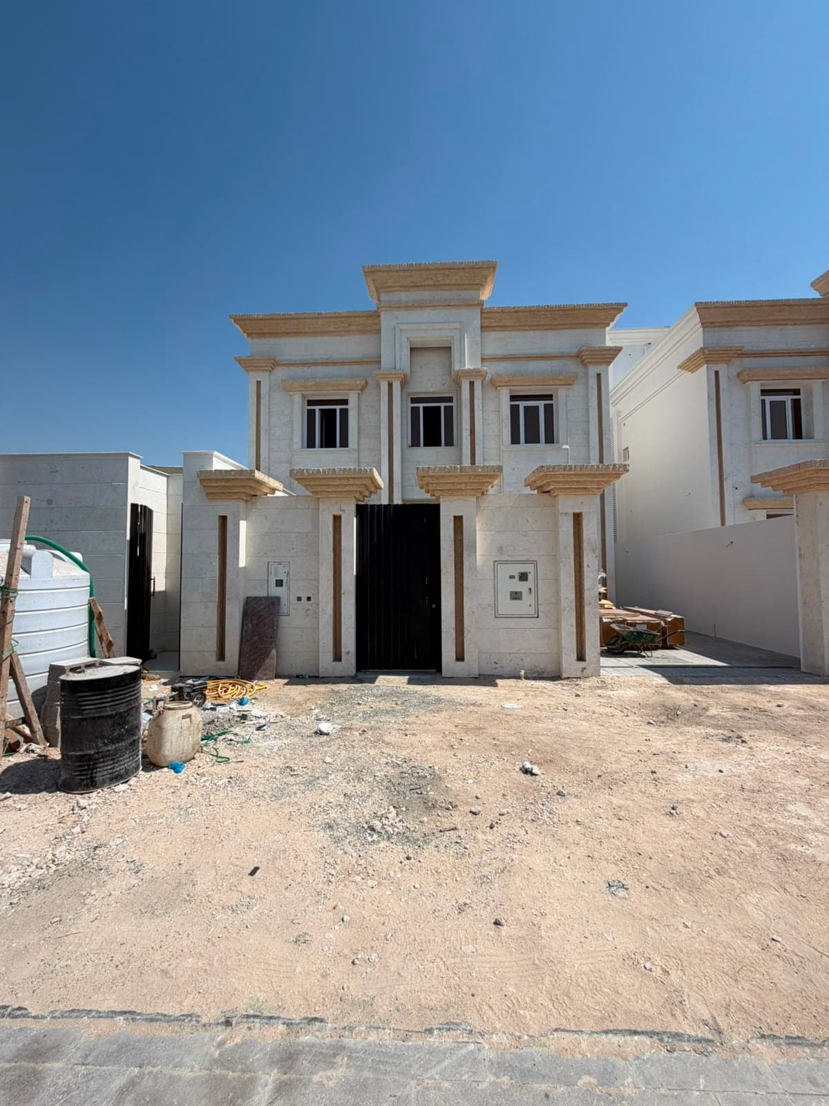 فيلا سكنية 4 غرف نوم للبيع في مدينة خليفة الجنوبية
