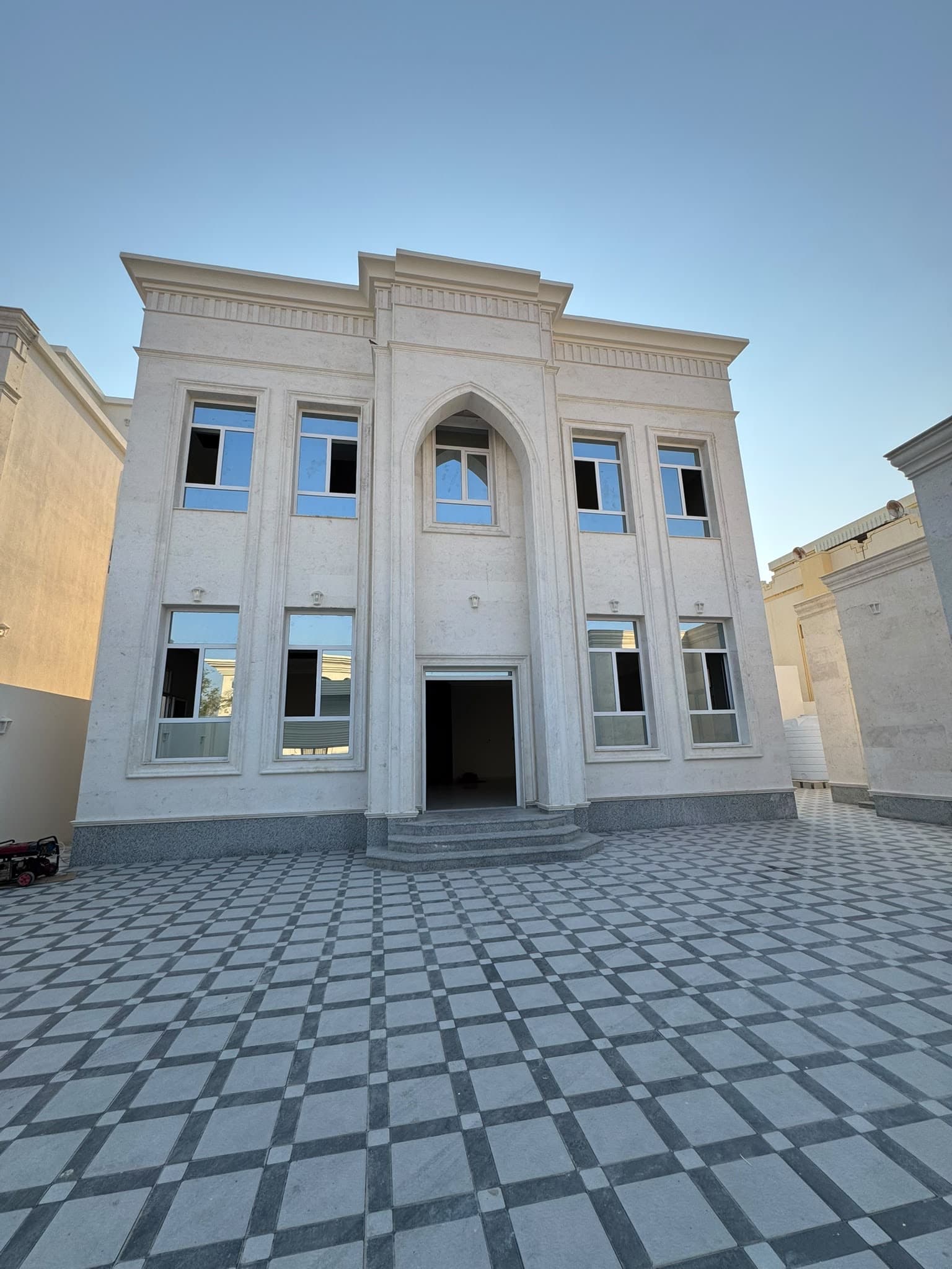فيلا سكنية 6 غرف نوم للبيع