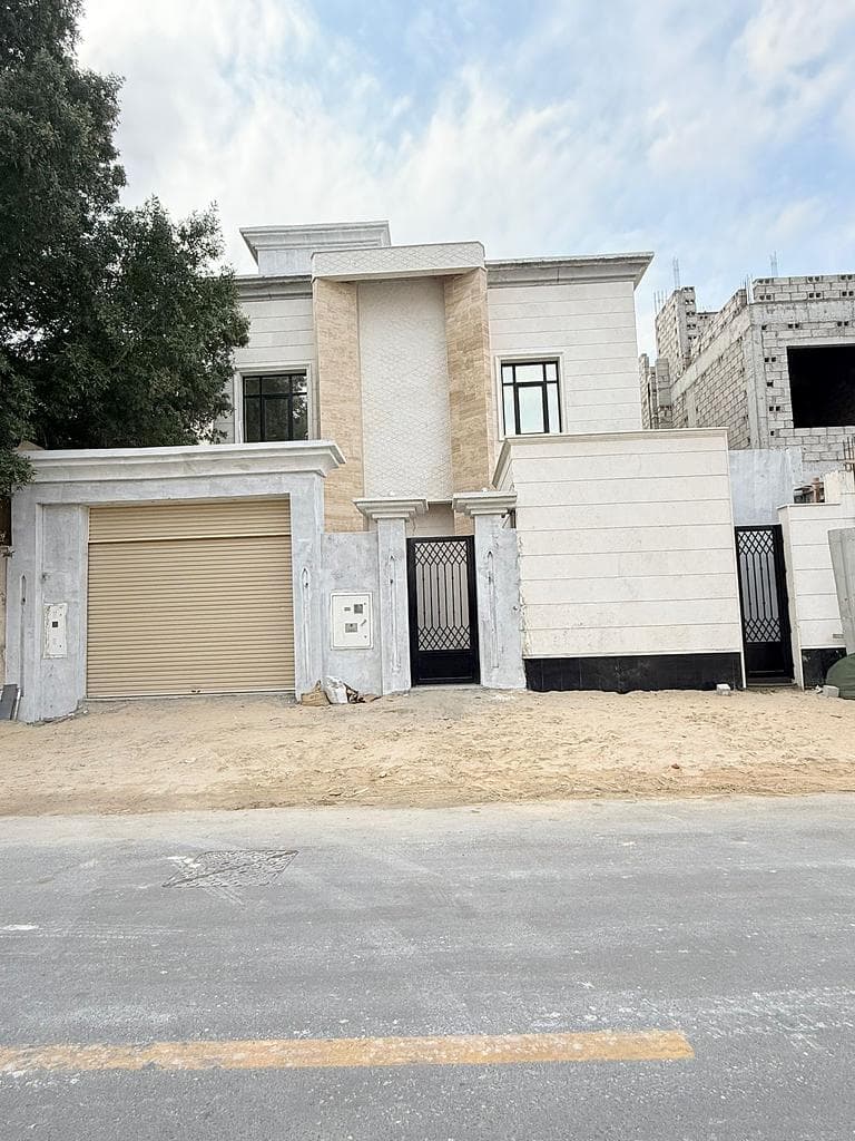 7 Bedroom Residential Villa for Sale in Al Aziziya