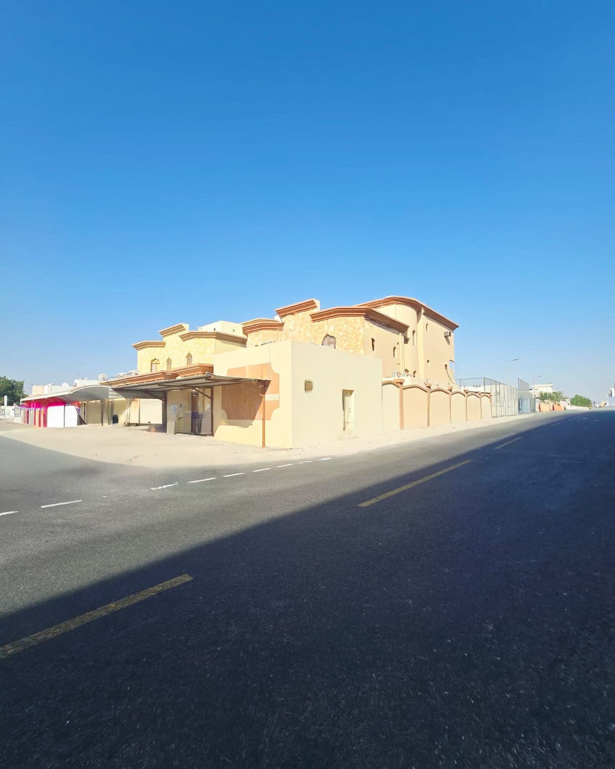 فيلا سكنية 6 غرف نوم للبيع في مدينة خليفة الشمالية