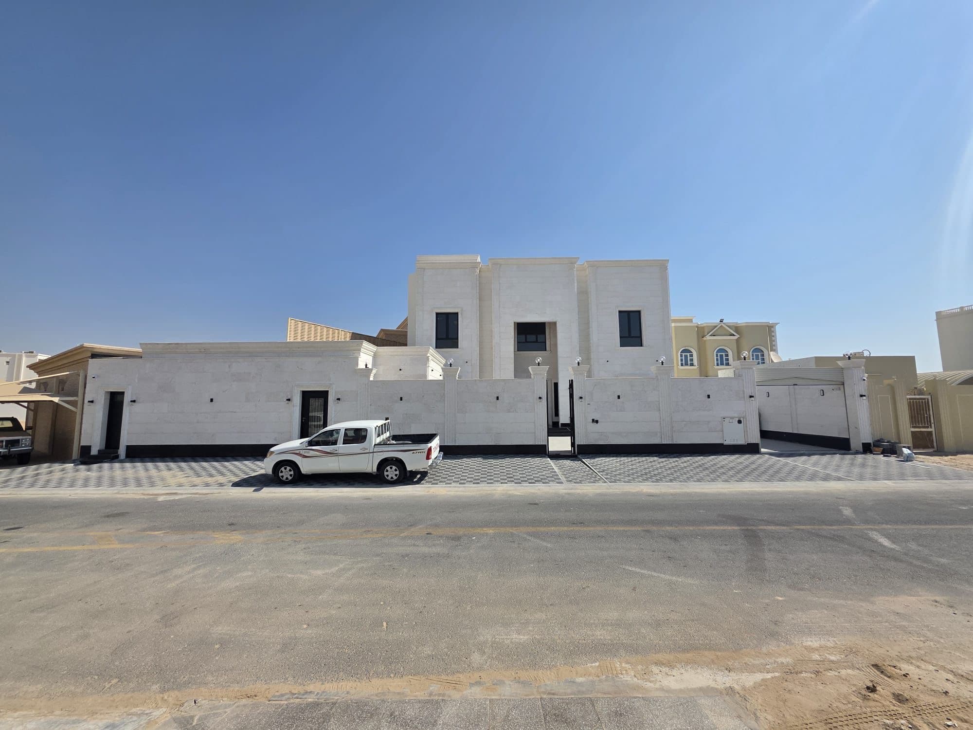 فيلا سكنية 7 غرف نوم للبيع في ام قرن 