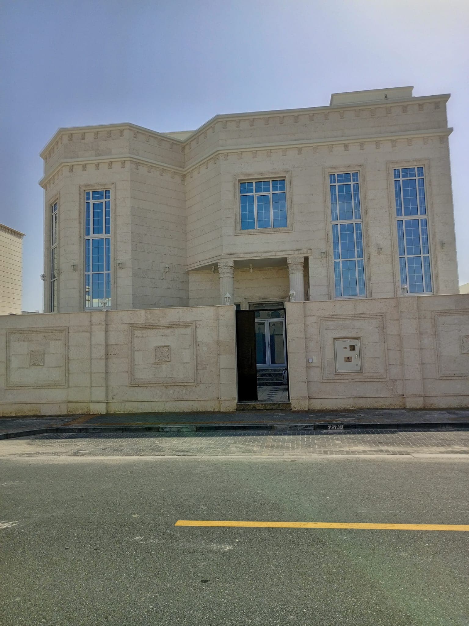 8 Bedroom Residential Villa for Sale in Izghawa